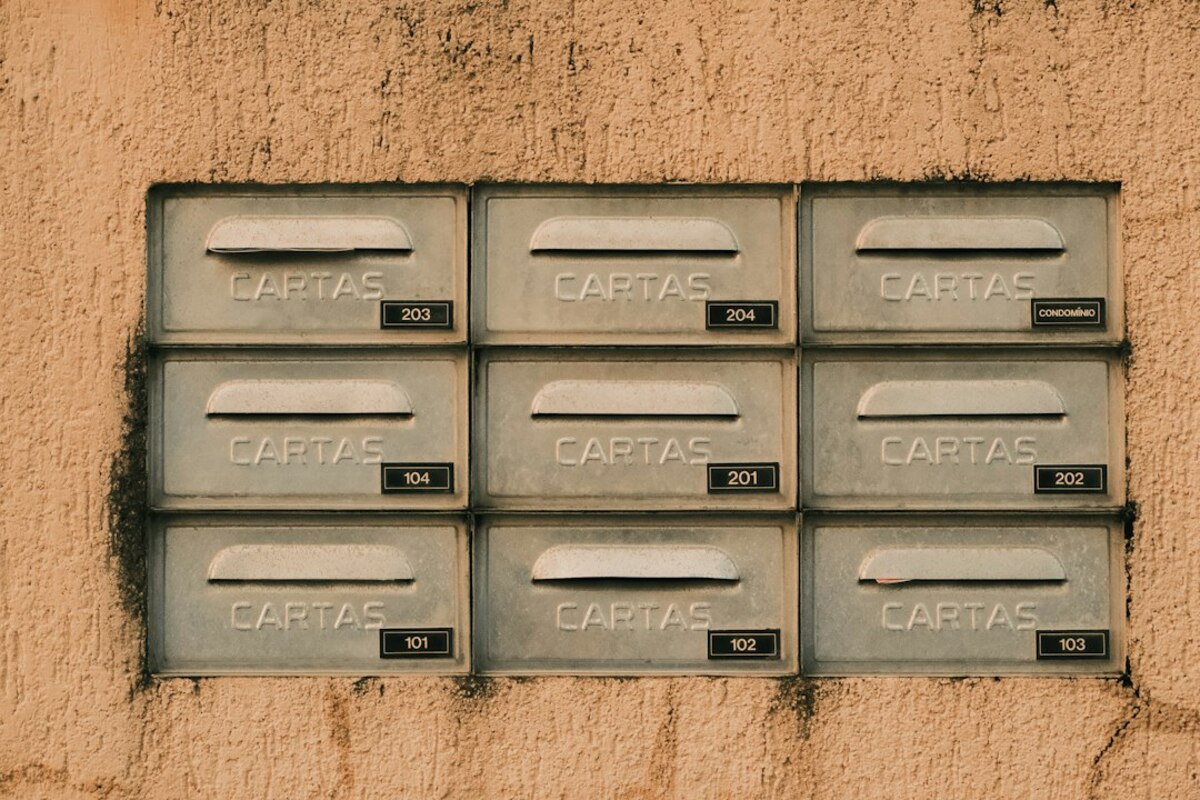 Delivery Instructions That Actually Work: What to Write (and What Not to) for Your Address