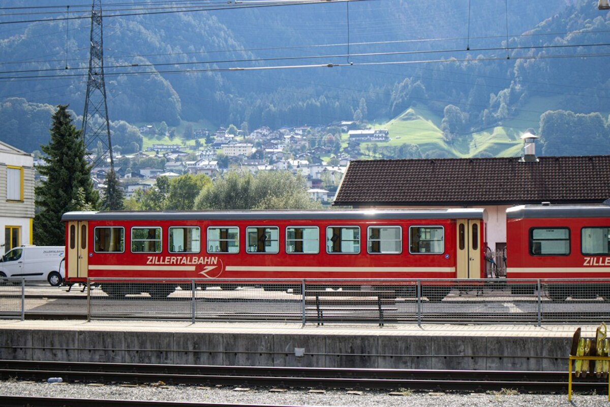 Why So Many People Move to Austria’s “Speckgürtel” (and What It Changes)